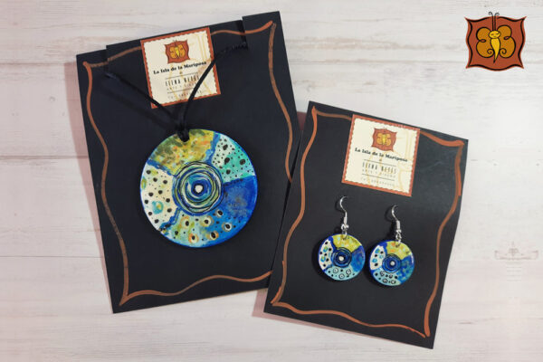 Conjunto collar y pendientes de madera - Imagen 8