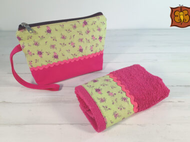 Conjunto neceser dos telas + toalla tocador
